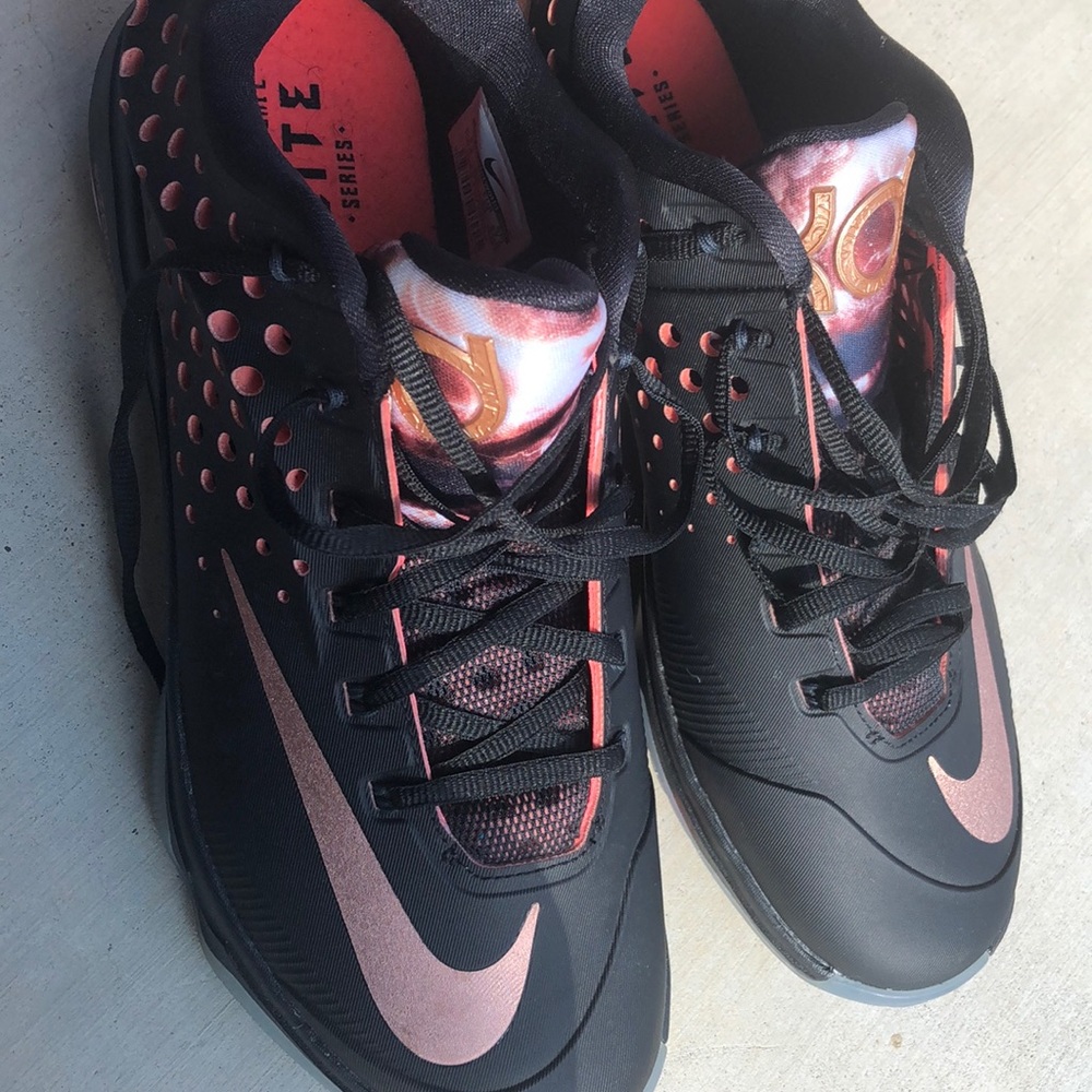 9.5 men’s KD
